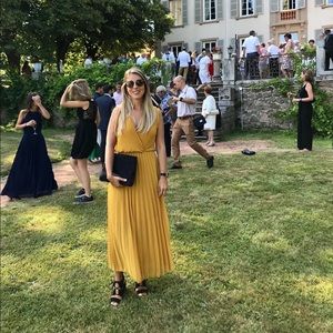 Long dress special wedding or dinner